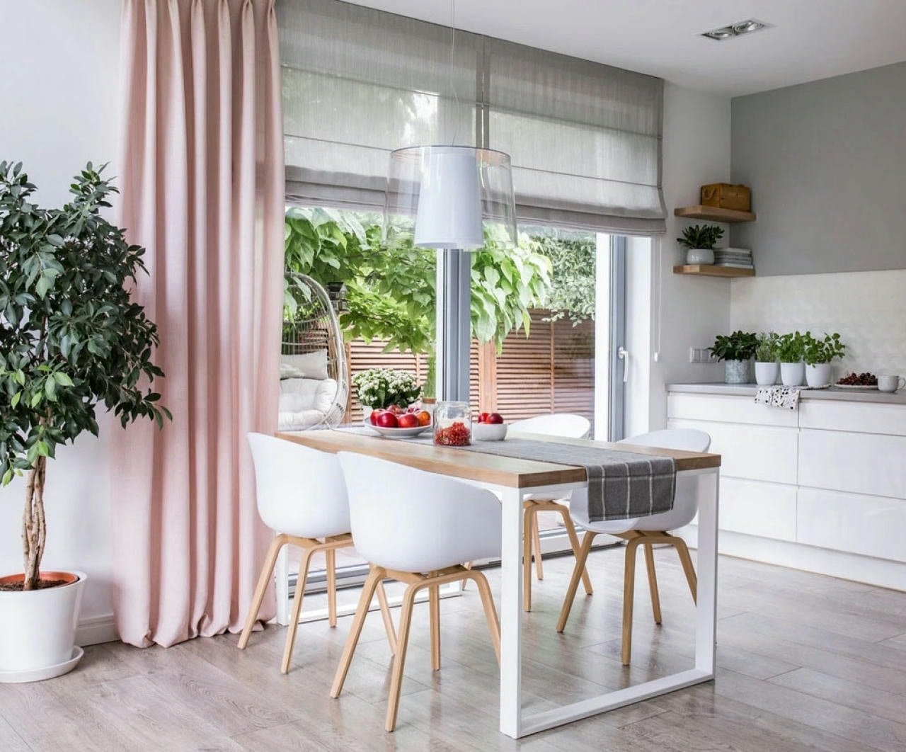 Best Kitchen Curtains and Blinds