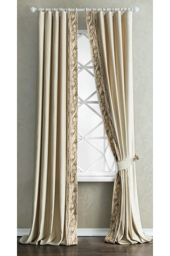 Stylish Curtains Dubai