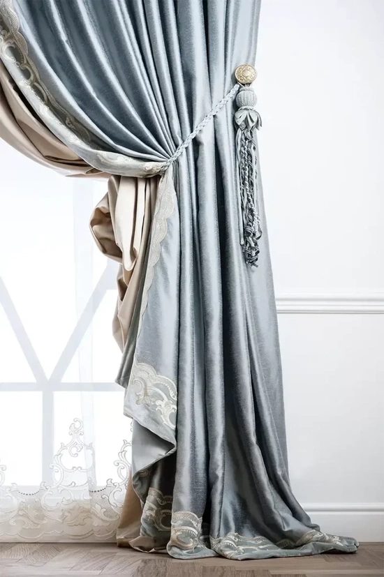 Stylish Curtains in Dubai